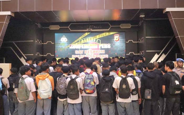 Polres Subang Amankan 129 Orang Diduga Anarko Saat Aksi Unjuk Rasa